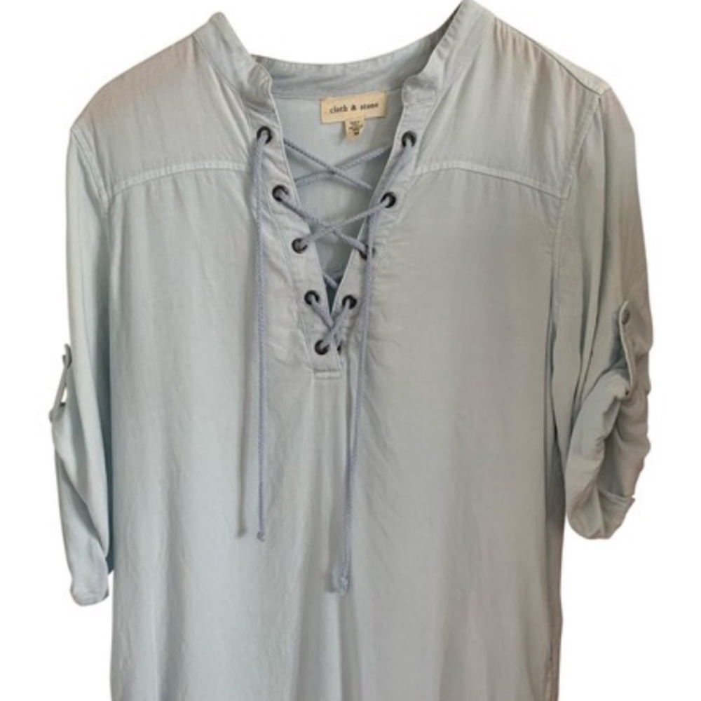 Anthropologie’s Cloth & Stone chambray dress